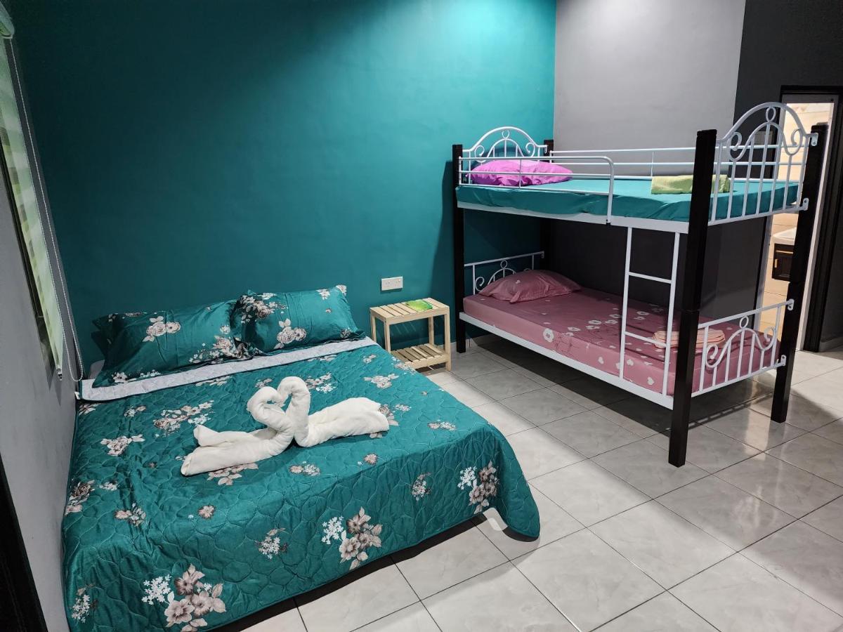 Tok Abu Heritage Roomstay Пантай-Сенанг Экстерьер фото